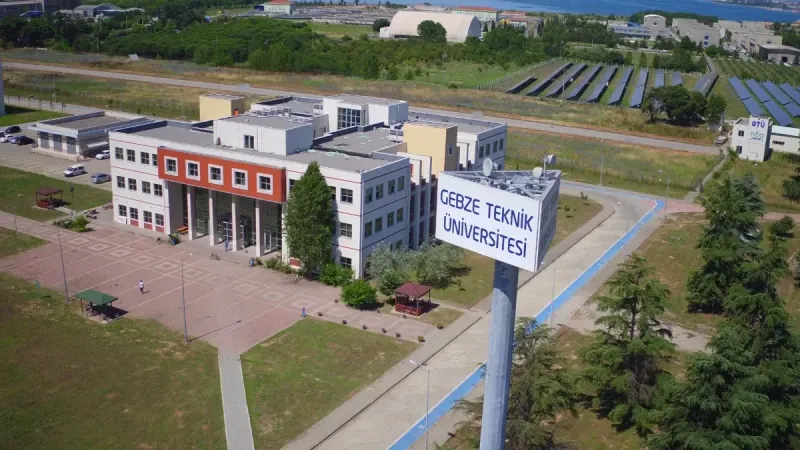 Uzaklaştırma alan öğrenciler GTÜ'ye dava açtı!