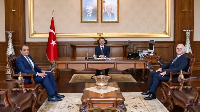 Yatırıma doymayan Tüpraş Valiyi ziyaret etti
