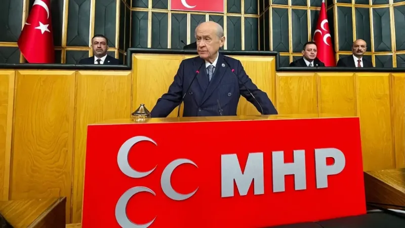 Bahçeli, Baro Başkanını FETÖ ile uyardı