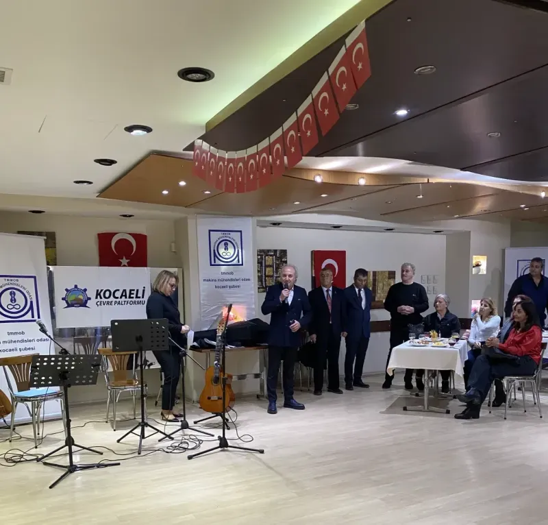 Kocaelili çevreci ve mühendisler Cumhuriyet’e saygıda buluştu