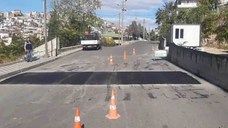 Büyükşehir, Dilovası'nda asfalt kasis ile güvenliği arttırıyor