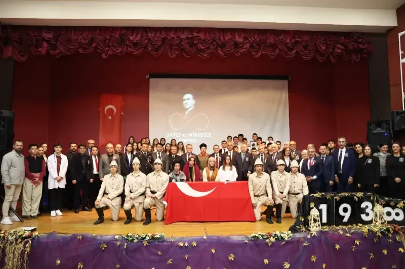 Büyük Önder Atatürk, Derince'de minnet ve saygıyla anıldı