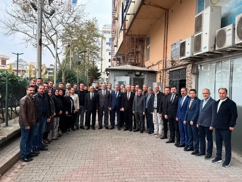 AKP’li Dokuzlar’a ilk ziyaret ittifak ortağından