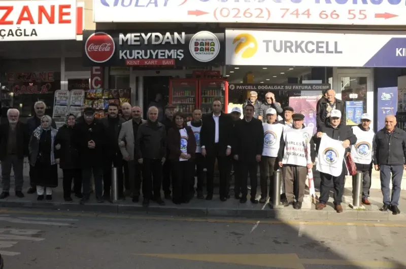 Emekliler: “Çaya ve simide ulaşamaz hale geldik”