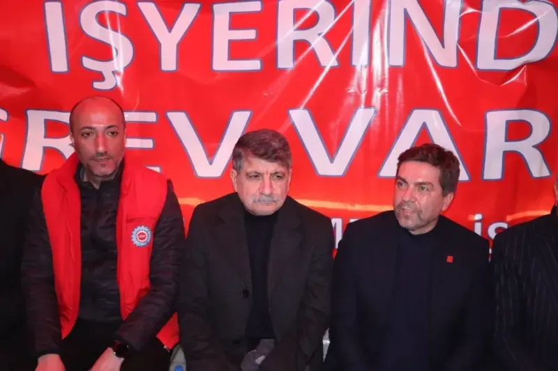 CHP Kocaeli işçilerin grev çadırında!