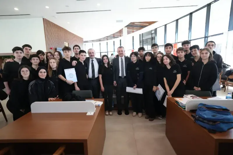 Büyükşehir’den 7/24 açık kütüphane