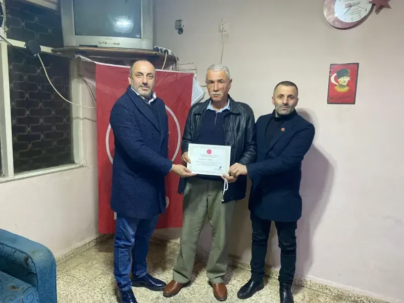 İzmit Şahinler Köyü'nden MHP'lilere uzun talep listesi!