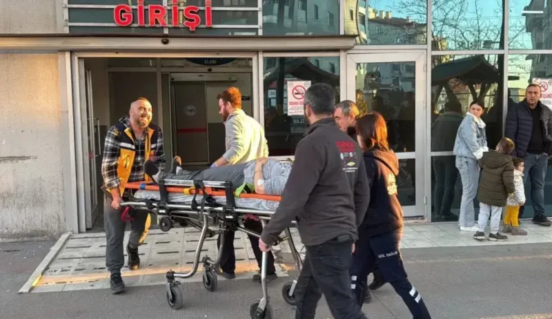 Kocaeli'de dengesini kaybeden kadın inşaattan düştü