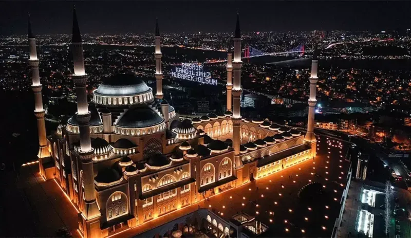 Bugün kandil mi? 2025 Regaip Kandili ne zaman? Regaip’i diğer kandillerden ayıran ne?