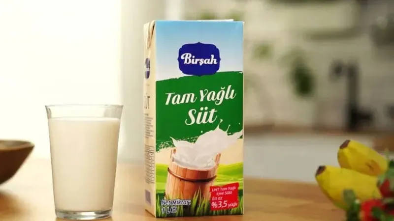 Bilindik markanın sütleri toplatılıyor: İçinden süt yerine, bakın ne çıktı