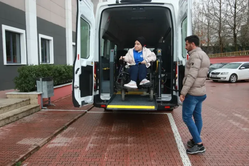 Büyükşehir'in "Engelsiz Taksi" Projesi 2024'te 38 bin kişiye ulaştı