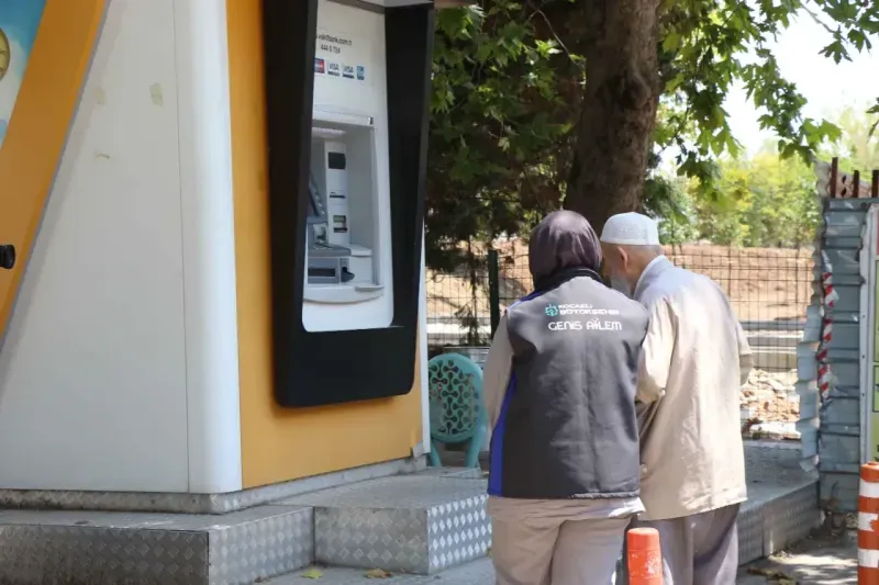 65 yaş üstü vatandaşlar için geliştirilen projeler 3 bin kişiye 7 bin kez hizmet verdi