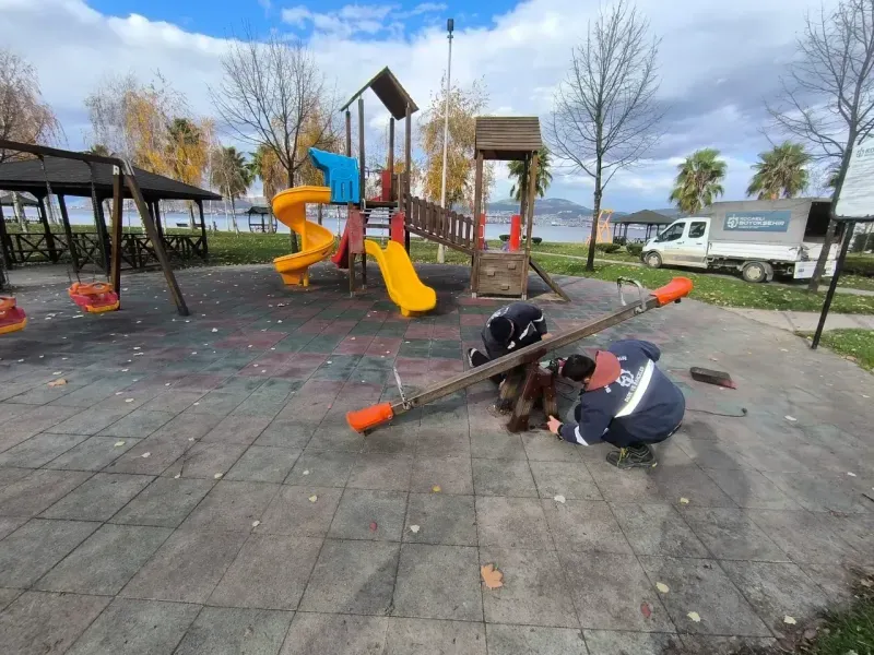 Büyükşehir oyun gruplarına düzenli bakım ile güvenliği sağlıyor