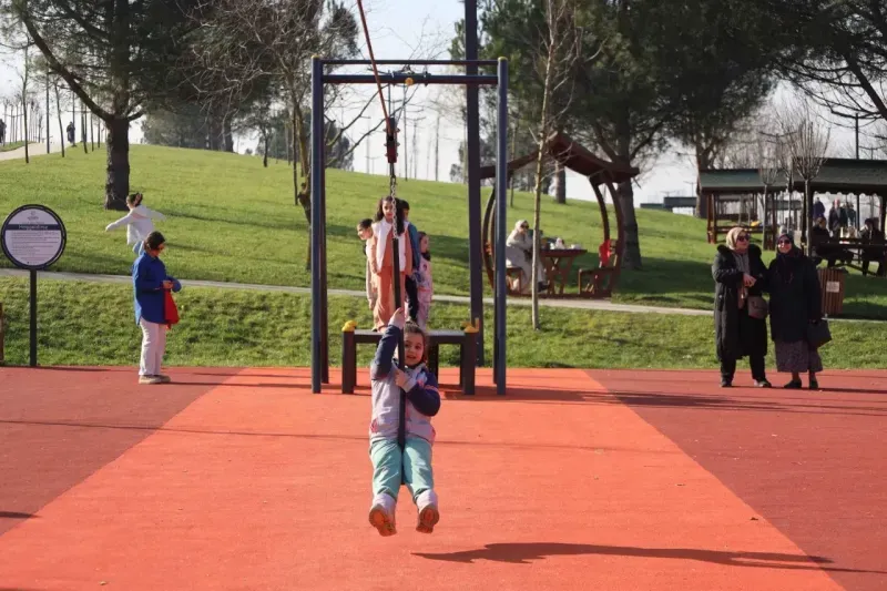 Yeni yıl ile birlikte açılan Seymen Millet Bahçesi’ne ilgi büyüyor