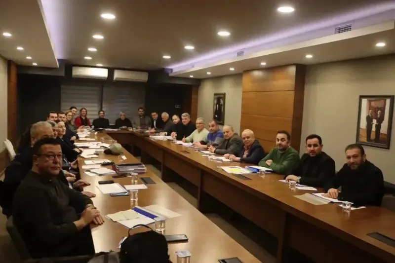 CHP, tam kadro Kocaeli Büyükşehir Meclisi’ne hazırlandı