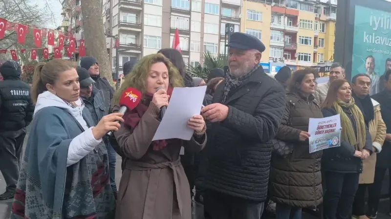 İzmit’ten haykırdılar: Gericiliğe izin vermeyeceğiz