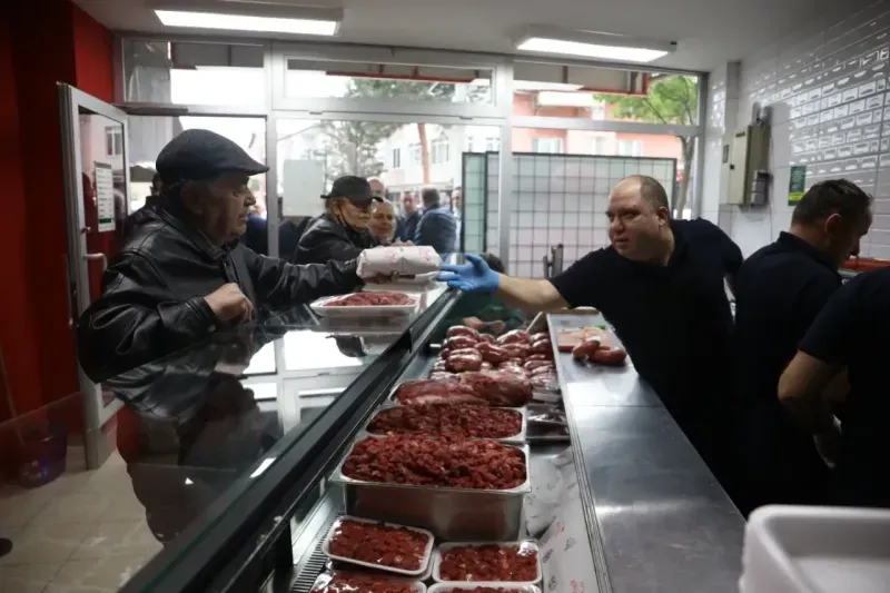 Halk Et Projesi'ne Yenişehir'de yoğun ilgi